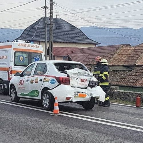 Accident rutier pe DN 7, în comuna Bujoreni