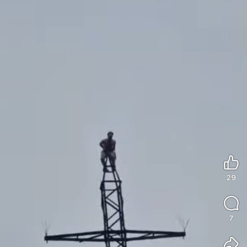 Incident pe un stâlp de înaltă tensiune în Chitila