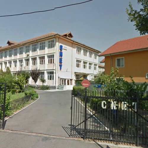 Elevi din Târgu Jiu, premiați la Olimpiada BeSafeNet