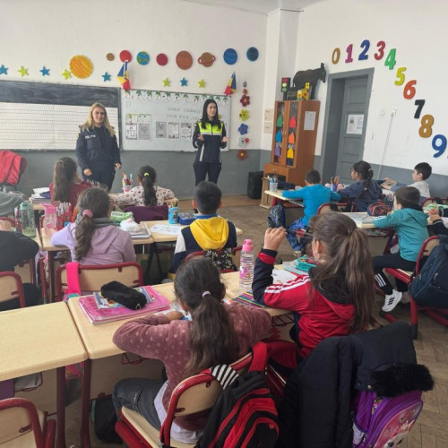 Activități preventive în școlile din Gorj
