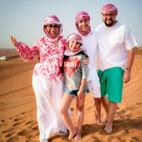 Familia Maruta petrece Pastele in Dubai pentru al treilea an consecutiv