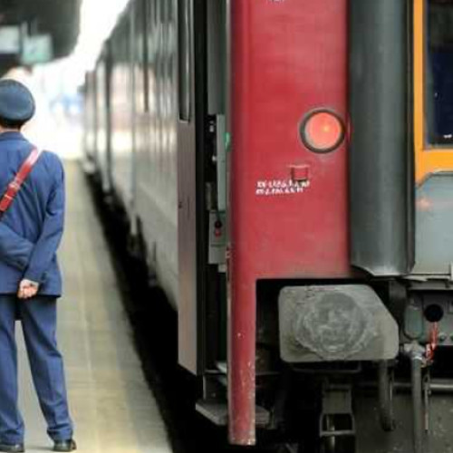 Șef de tren de la CFR Călători, agresat la locul de muncă și internat în spital