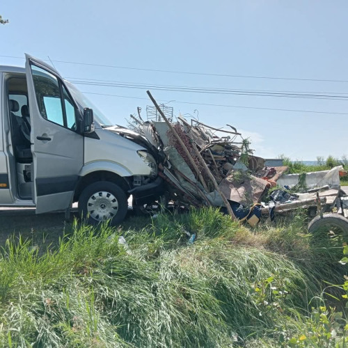 Accident rutier între Flamanzi și Prajeni, două persoane rănite