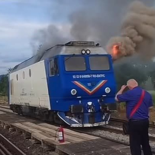 Incendiu la locomotiva unui tren CFR în Stația CF Babuteni