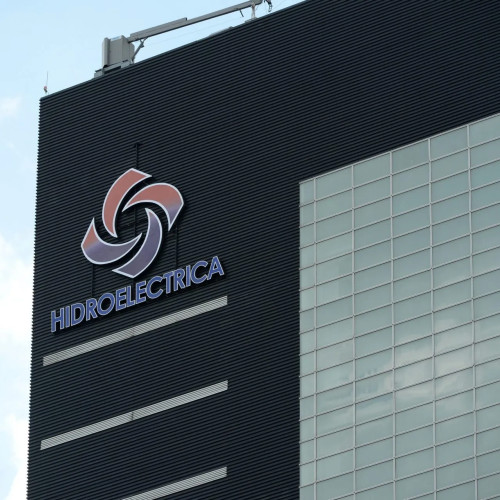 Hidroelectrica își extinde programul centrului de relații cu clienții din București