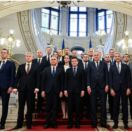Guvernul Bolojan a început concedierile: 9.000 de bugetari rămân fără loc de muncă! Vezi ce instituție este prima vizată