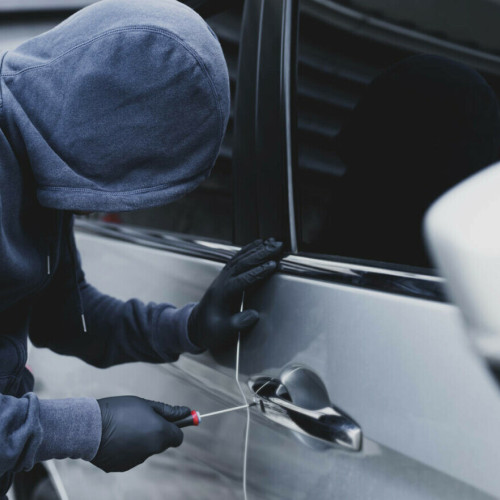Adolescent de lângă Gorj, reținut pentru furt cu repetiție