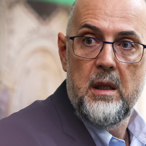 Preşedintele UDMR, Kelemen Hunor, avertizează că reforma pensiilor ocupaționale poate submina legitimitatea guvernului în cazul unui eşec la Curtea Constituțională