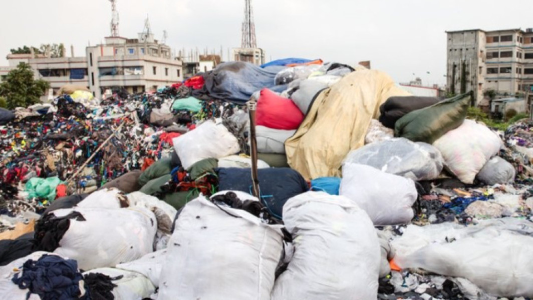 Parlamentul European adoptă lege pentru reducerea risipei alimentare și a deșeurilor textile