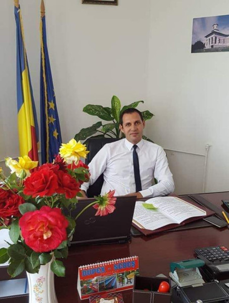 Primarul din Nogomir avertizează asupra efectelor reducerii forței de muncă în administrație