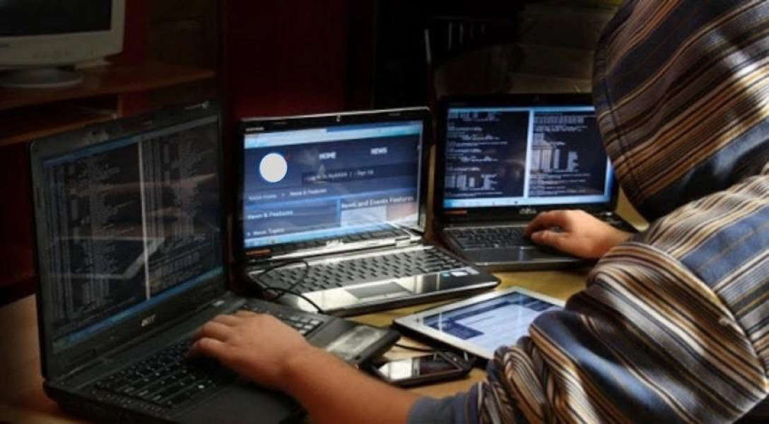 Schemă nouă de fraudă pe rețelele sociale semnalată de DNSC în România
