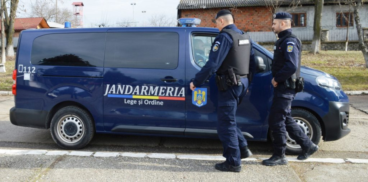 Jandarmeria oferă 700 de locuri pentru formarea profesională în Drăgășani și Fălticeni