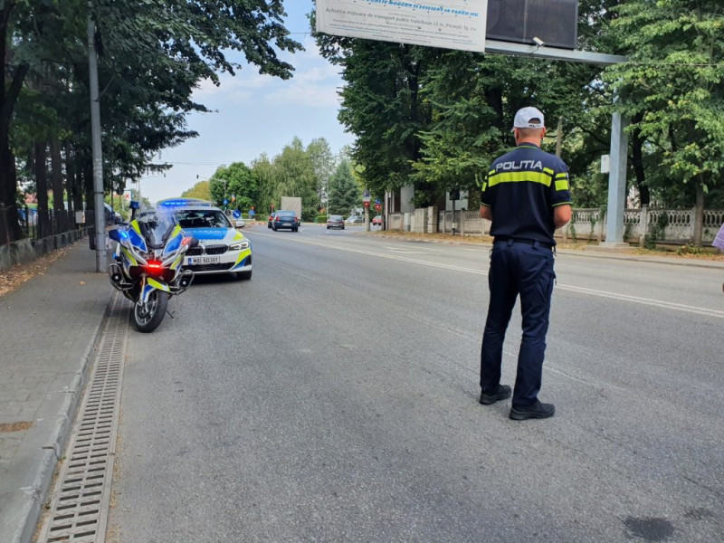 Poliția rutieră Gorj intensifică controalele pentru reducerea distragerii atenției la volan