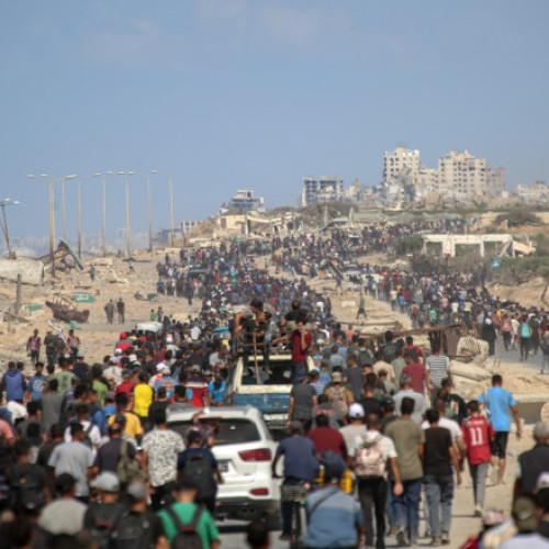 Revenirea palestinienilor în Gaza după încetarea focului dintre Israel și Hamas