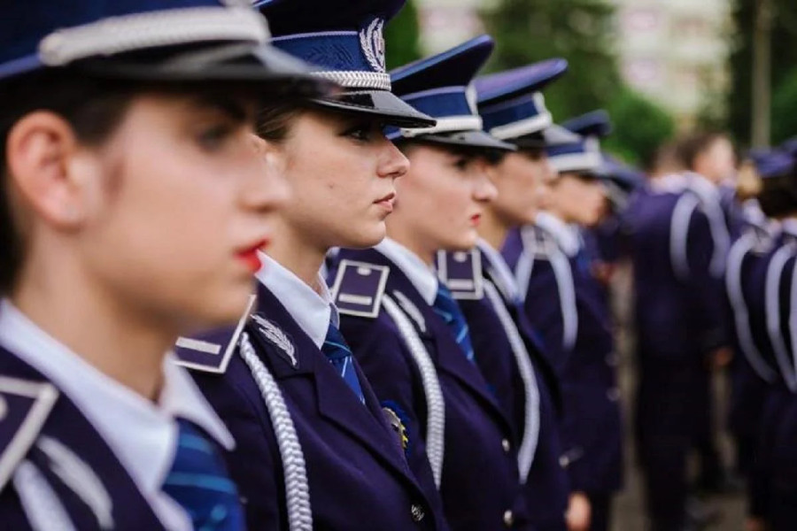 Polițiștii cu performanțe excepționale vor primi majorări salariale de până la 50%