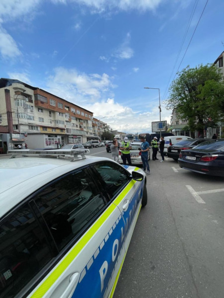 Băiat de 13 ani agresat în stradă lângă un fast-food din Târgu Jiu