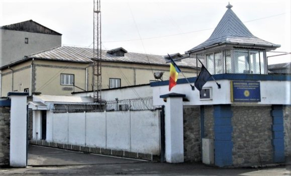 Un deținut a preluat controlul sistemului informatic al penitenciarului Târgu Jiu