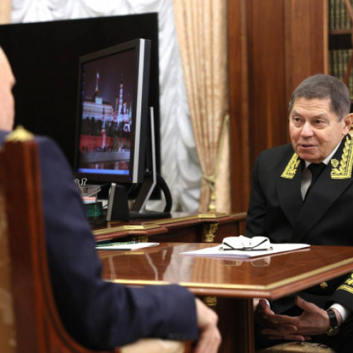 Apropiaul lui Putin, Președintele Curții Supreme a Rusiei, a încetat din viață
Scandal și controverse în justiție după moartea șefului instanței supreme din 1989