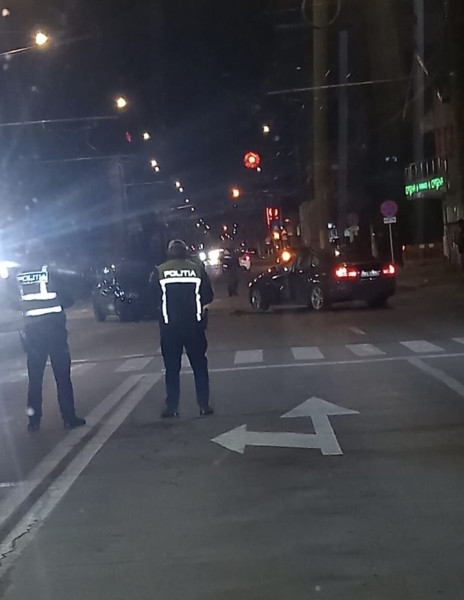 Accident grav la Târgu Jiu în intersecția dintre Bulevardul Ecaterina Teodoroiu și strada 11 Iunie