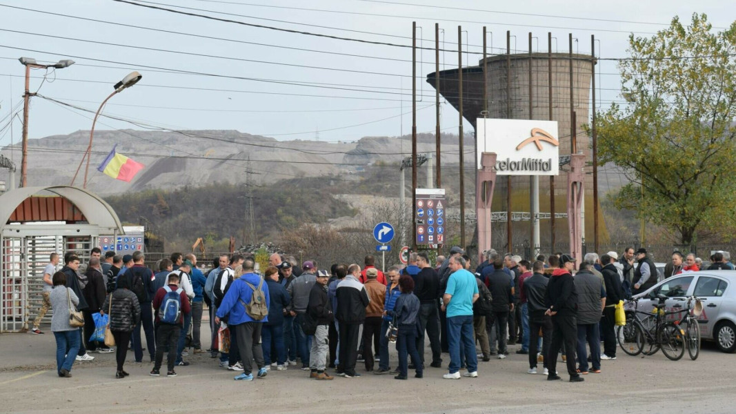 ArcelorMittal închide fabrica din Hunedoara din cauza dificultăților economice