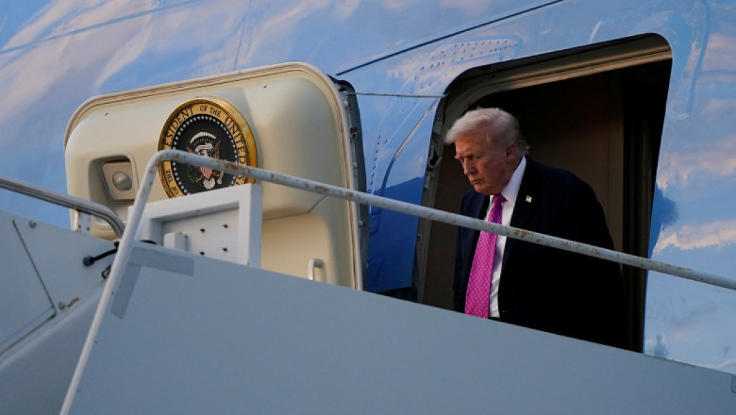 Stand de vânătoare suspect găsit lângă aeroportul din Palm Beach înaintea sosirii lui Trump
