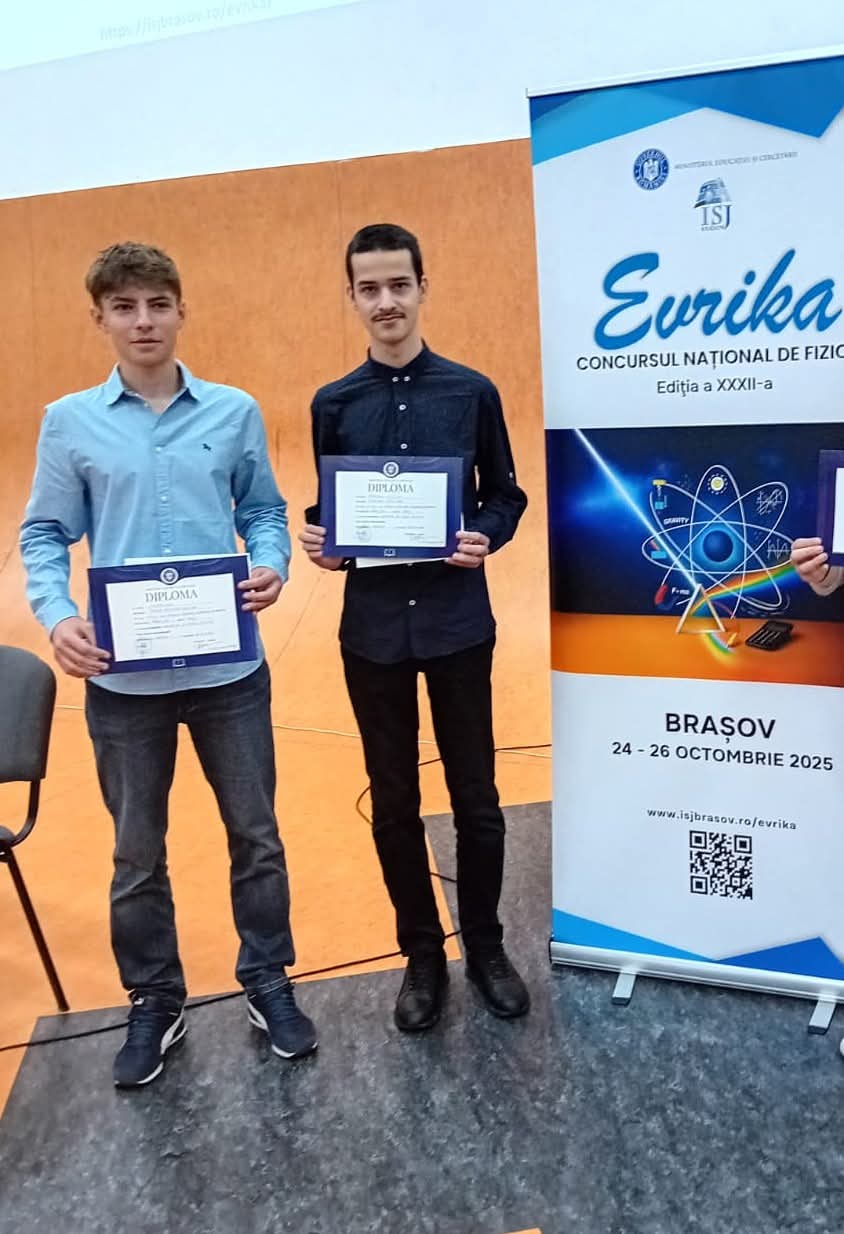 Doi elevi din Târgu Jiu câștigă premii la Concursul Național de Fizică Evrika