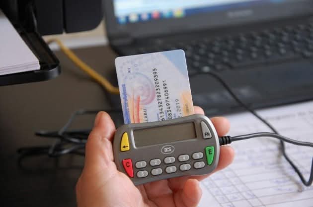 Analizele de laborator gratuite anuale pentru persoanele asigurate, reamintite de Ministerul Sănătății