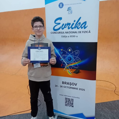 Elev din Târgu Jiu obține mențiune la concursul național Evrika la fizică