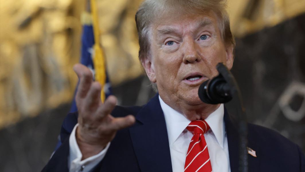 Donald Trump contestă sentința de plată de peste 450 de milioane de dolari și interdicția de conducere a afacerilor în New York" octriump Thursday contesticare sentință civilă fraudă