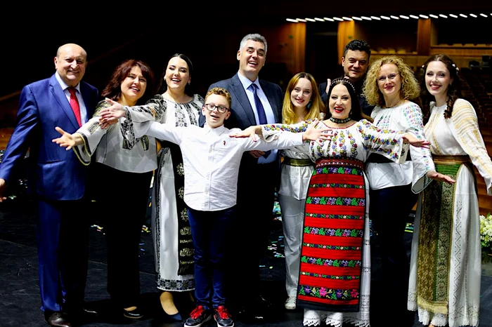 Maria Dragomiroiu a sărbătorit 50 de ani de carieră cu un concert la Sala Palatului