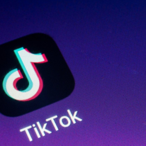 TikTok suspendă „voluntar” funcțiile de recompensă în UE, după ce Comisia Europeană a acuzat că provoacă dependență utilizatorilor