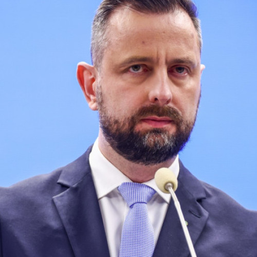 Polonia, dispusă să ajute Kievul să întoarcă în Ucraina tinerii care pot lupta și au fugit în Polonia