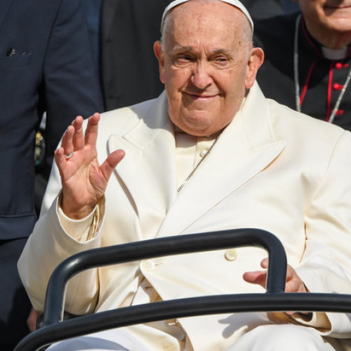 Papa Francisc a vizitat Veneția, fiind prima sa călătorie de la începutul anului din cauza problemelor de sănătate