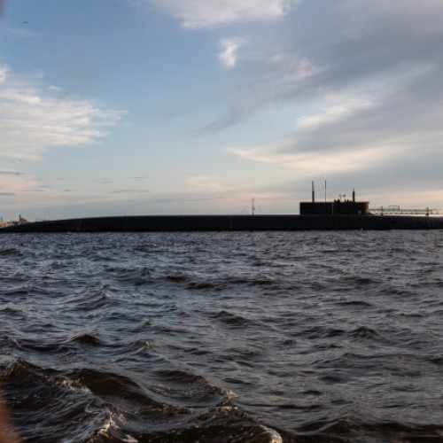 Titlu de știri din

"Rusia introduce rachete nucleare pe submarinele Borei pentru modernizarea arsenalului de apărare