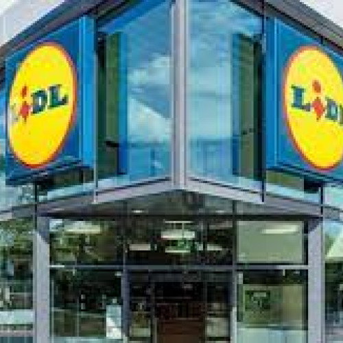 Carnea de pui de la Lidl, contaminată în proporție de peste 50% cu germeni rezistenți la antibiotice